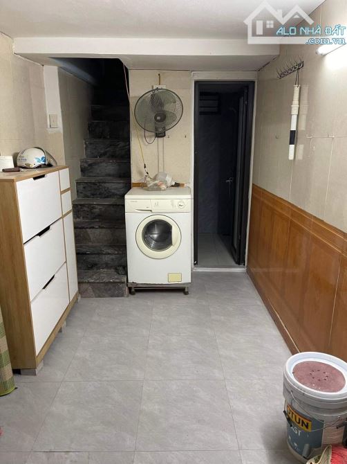 Cho thuê nhà Khâm Thiên, 4 tầng x 20m2, 2 ngủ, chỉ 6 triệu/tháng - 3