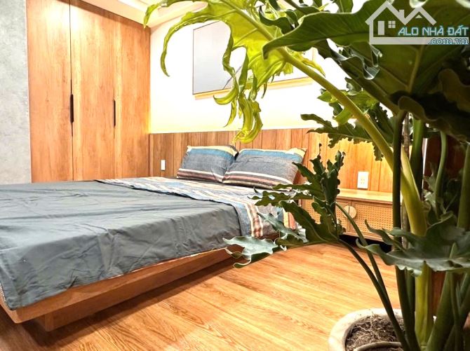 Bán nhà Hoàng Hoa Thám Bình Thạnh, MT rộng thênh thang, full nội thất xịn sò, nhích 4 tỷ - 3