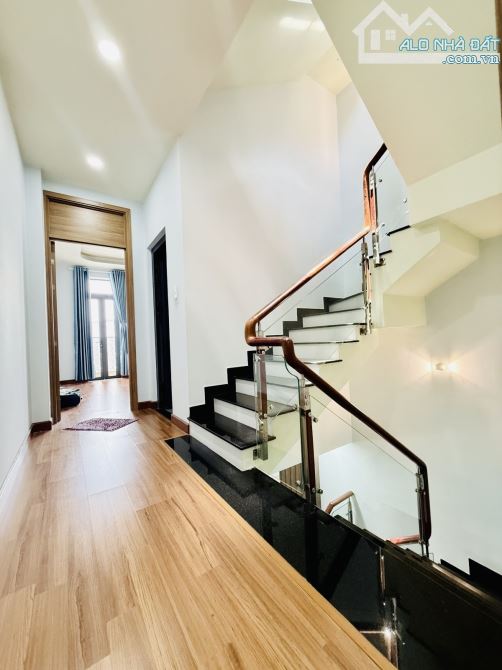 Bán Nhà Hiệp Thành Q12 - 60M2(4 x15 )- 4Tầng- HXH 4M- Chỉ 4,8Tỷ. - 3