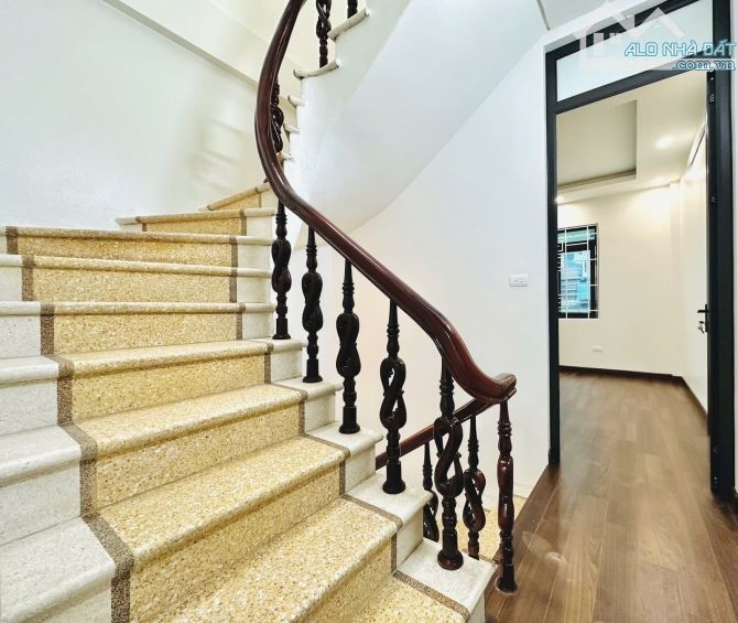 TRUNG TÂM CẦU GIẤY – NHÀ ĐẸP TRẦN QUỐC VƯỢNG – 42M² x 4 TẦNG – SỔ NỞ HẬU – CHỈ 9.5 TỶ - 3