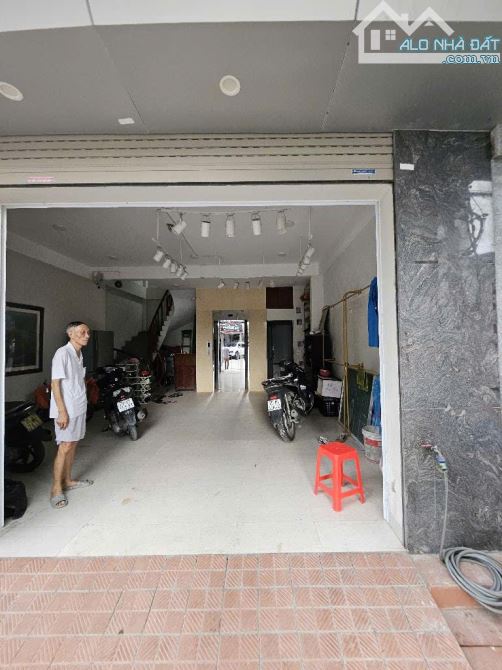 PHÂN LÔ NHỈNH 17xxTỶ - DT 60M2 - MT 6.2M2  – Ô TÔ VÀO NHÀ - THANG MÁY XỊN - FULL NỘI THẤT - 1