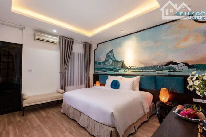 Khách sạn mặt phố Hàng Điếu 79m2, 7 tầng, mt 5m, 69 tỷ, 15 phòng VIP, phòng ăn, spa - 3