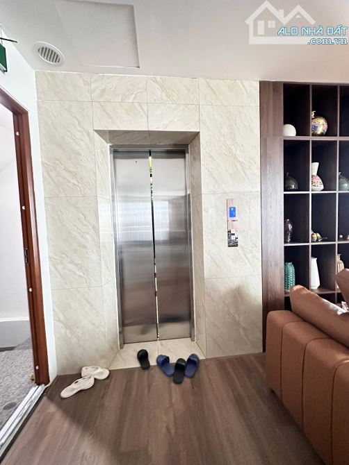 CHÍNH CHỦ BÁN NHÀ MẶT PHỐ VIP NGUYỄN TRÃI, ĐẮC ĐỊA,  KINH DOANH, VỈA HÈ 10M, 90M2, 29 TỶ - 3