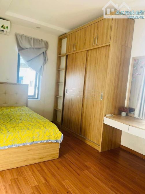 CHO THUÊ NHÀ 4 TẦNG KIỆT Ô TÔ: NGUYỄN HỮU THỌ - HẢI CHÂU - GẦN SÂN BAY - 3