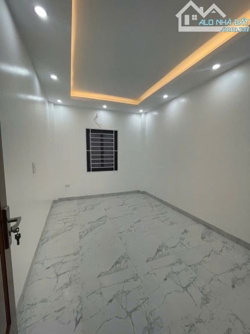 🔥 Bán nhà lô góc 40m²-4 Tầng – Ô TÔ ĐỖ CỬA – Giá chỉ 5.95 tỷ tại Ngọc Hồi, Thanh Trì 🔥 - 3
