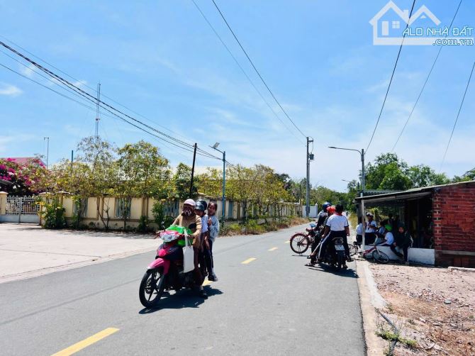 ✅ 2 LÔ liền kề ĐỐI DIỆN Trường TIỂU HỌC LONG MỸ - ra BIỂN PHƯỚC HẢI 3KM   Lô1: 343m2 - 10x - 3