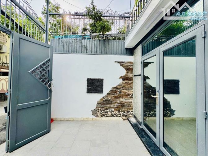61m2-nhà mặt tiền đường Trần Hữu Trang, Phú Nhuận, chỉ - 2