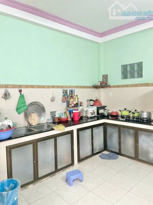 Giá 6 tỷ. Bán nhà 1 trệt 2 lầu mặt tiền trục D3 Võ Thị Sáu Thống Nhất. Dt 190m sàn sd. - 4