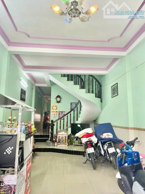 Gía cực rẻ..6 tỷ. Bán nhà 1T2L trục đuờng D, 1sẹc Võ Thị Sáu Thống Nhất. Hoàn công 2 lầu. - 4