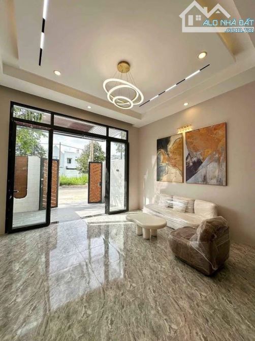 SỞ HỮU NGAY NHÀ 1 TRỆT 1 LẦU ĐẸP CHUẨN MẪU - 4