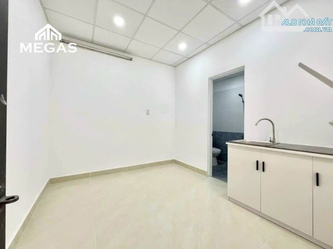 BÁN NHÀ Q4 HẺM XE HƠI CHDV KHU XÓM ĐẠO 3 TẤM DT 101m2 NGANG 6,6 DÀI 16 GIÁ 11T8 TL - 4