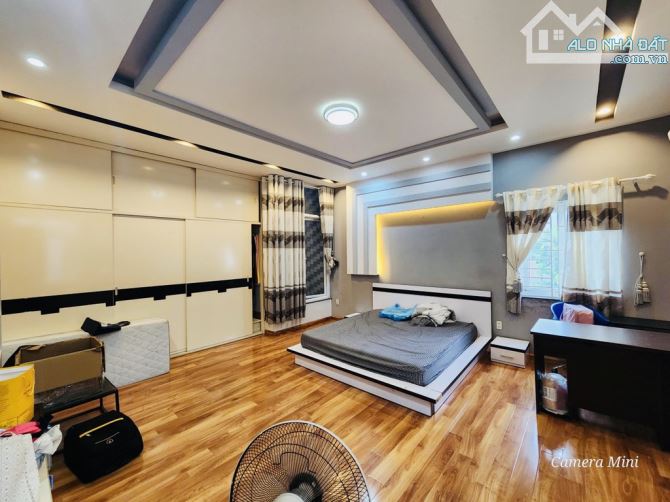 BÁN NHÀ 5 TẦNG MẶT TIỀN ĐƯỜNG NGUYỄN BỈNH KHIÊM - PHƯỜNG 1 - GÒ VẤP - DT 160M - GIÁ 26 TỶ - 4