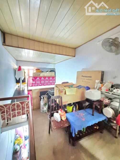 Bán nhà Hẻm xe hơi Sổ hồng riêng giá chỉ 3xtoi - 4