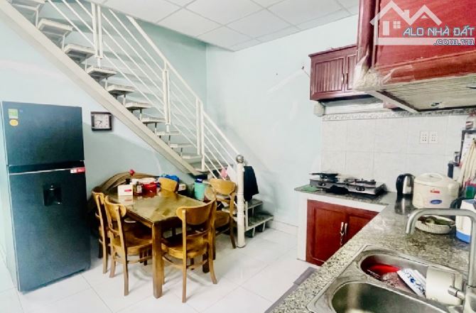🏡 Nhà 2 tầng BTCT đường NGUYỄN VĂN QUÁ, Phường ĐÔNG HƯNG THUẬN,DT 70m² (4,15x16,8) 3,9tỷ - 4