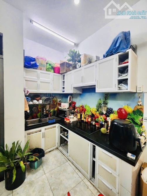 Nhà Hiếm Hoàng Hoa Thám, Q.PN, DT 39m2 giá chưa đến 4 Tỷ - 4