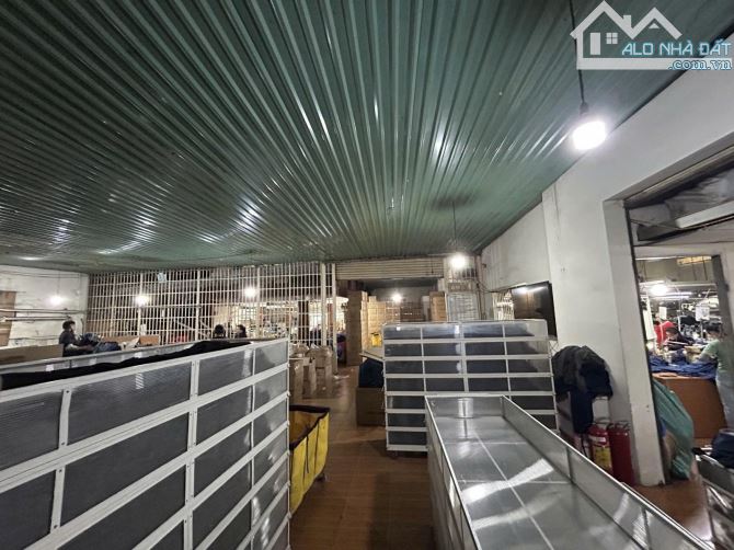 BÁN NHÀ XƯỞNG HÓC MÔN - 1000M2 (33M X 33M) - 4