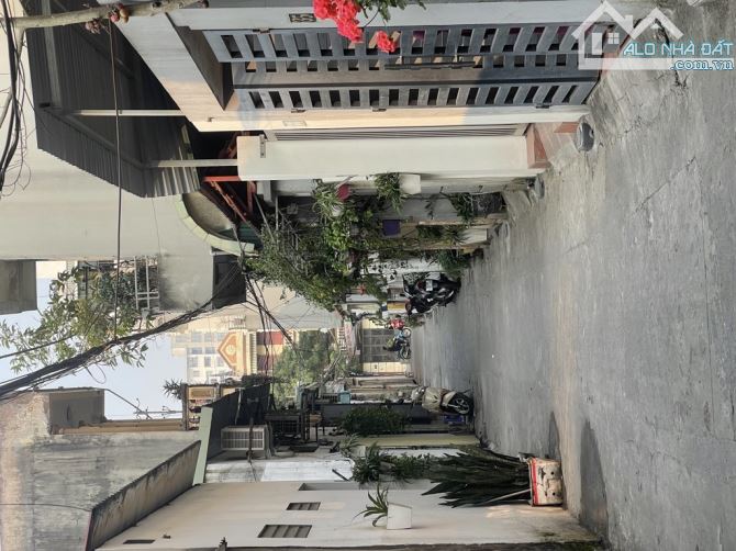 Bán nhà Ngô Gia Tự, 7 chỗ chạy vòng quanh, 50m - 4