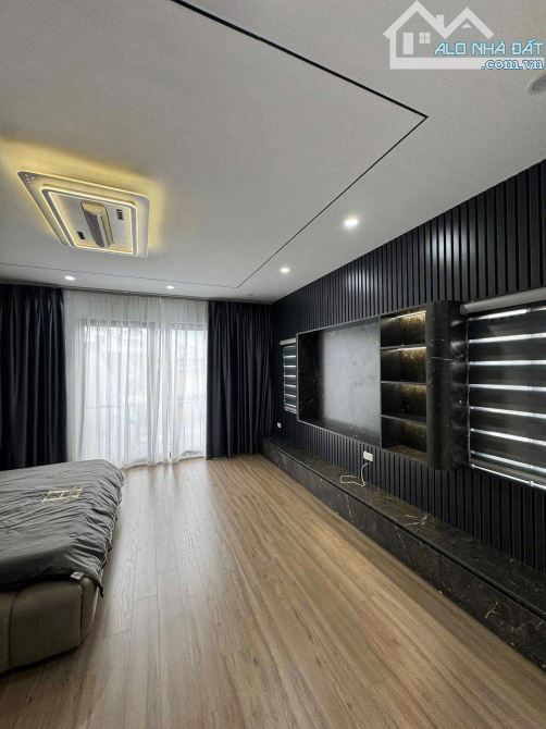 @&&&& NHÀ MỚI NGUYỄN VĂN CỪ – GIA THUỴ – FULL NỘI THẤT 🔸 THANG MÁY XỊN 60m mt5m - 4