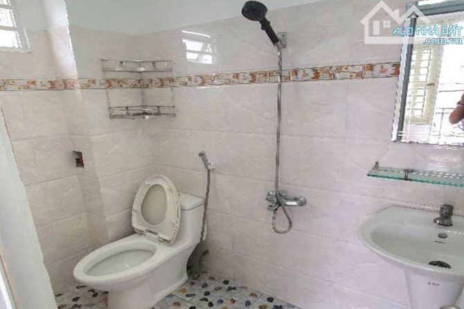 Bán nhà hẻm xe hơi, Dương Thị Mười, Quận 12, 53 m² (6m x 9m), nhà đẹp - Giá 7.5 tỷ TL - 4