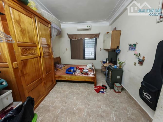 ĐÔNG NGẠC – 40M² – 5 TẦNG –VỈA HÈ RỘNG – Ô TÔ TRÁNH –13.2 TỶ - 4