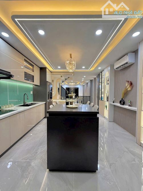 Bán gấp nhà phố cao cấp sang trọng tại phường An Phú Đông, Quận 12 đúc trệt, lửng, ba lầu - 4