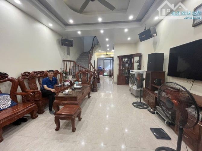 🔥 BÁN NHÀ TRÂU QUỲ – KINH DOANH – TẶNG NHÀ 3 TẦNG DÂN XÂY KIÊN CỐ – 31HA PHÂN LÔ SIÊU ĐẸP - 4