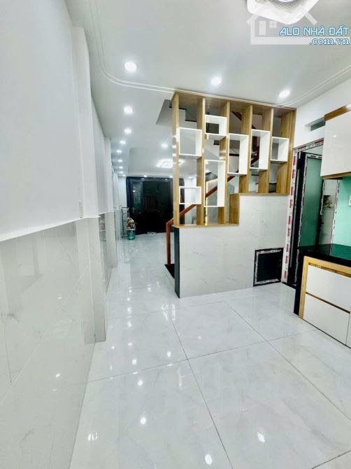 BÁN NHÀ ĐẸP - SỔ HỒNG RIÊNG - TÂN THỚI HIỆP 21 - QUẬN 12 - GIÁ 4.1 tỷ - 4