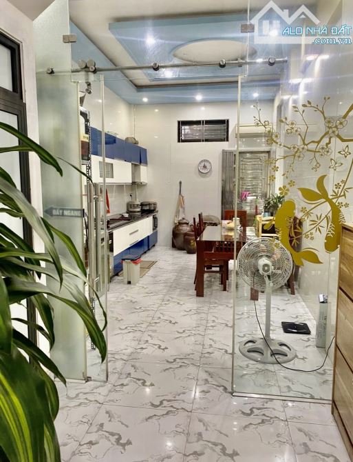 bán gấp căn nhà 60m2 Zá rẻ tại lô 17 Lê Hồng Phong_ thuộc mặt phố tây trung hành - 4