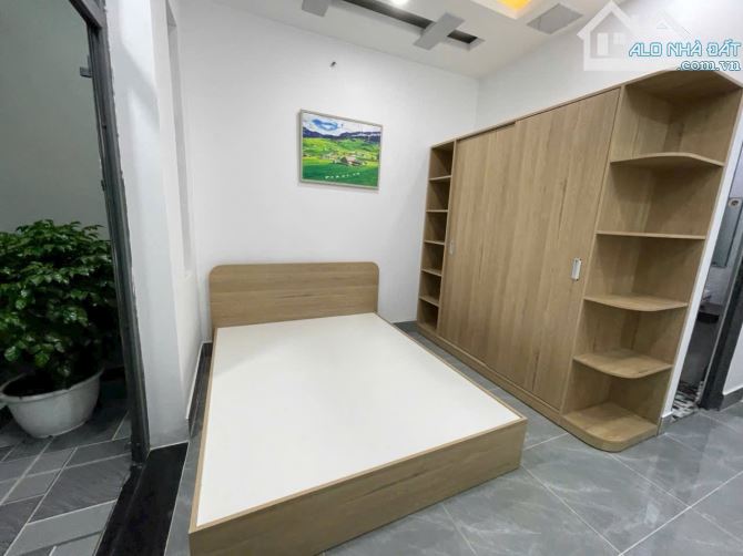 Nhà 4 tầng Mặt Tiền đường THẠNH XUÂN 43 phường TX Q12 DT 64,4m2 (4mx16m) đường 12m💰6,30Tỷ - 4