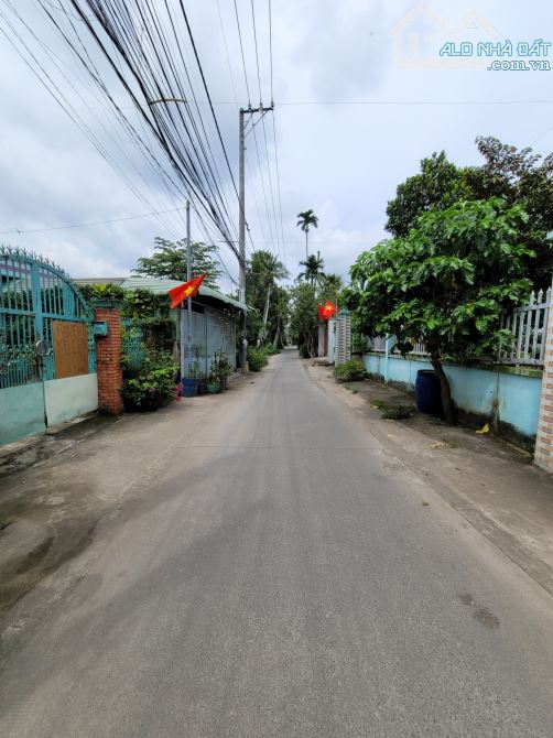 Bán đất 6.2x35m hẻm Bình Thung p.Bình An gần Trường cấp 3 - 4