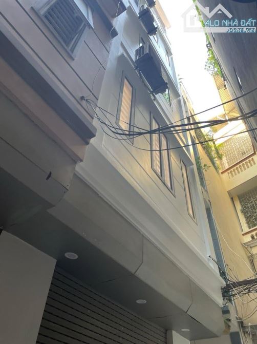 BÁN NHÀ CẦU GIẤY - 50m RA Ô TÔ TRÁNH - LÔ GÓC - 45/50m2 - 5 TẦNG - 11.5 TỶ - 4