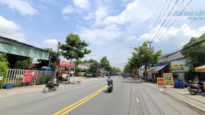 Bán nhà 10x39m, mặt tiền Nguyễn Thị Minh Khai p. Tân Bình - 4