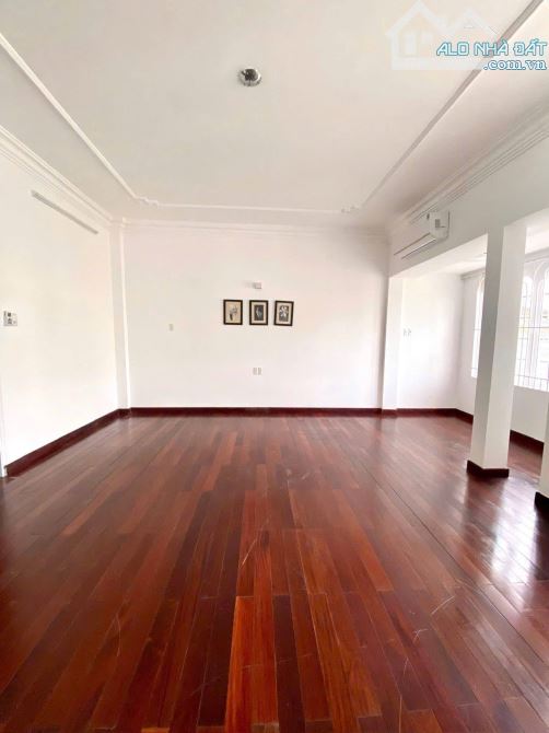 Biệt thự Phú Nhuận 220 Nguyễn Trọng Tuyển 6x20 trệt 2 lầu giá thuê 50 triệu - 4