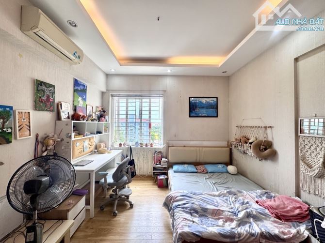 Chủ cần bán Chung cư lô góc Việt Hưng, Long Biên 102m2, 3 phòng ngủ, giá 5,45 tỷ - 4