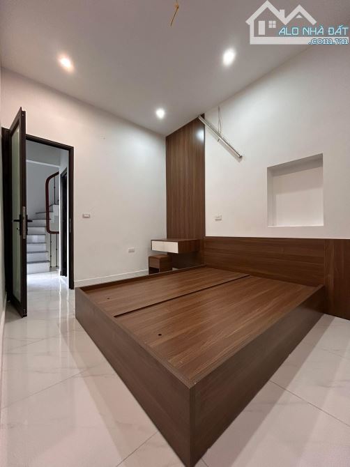 5 TẦNG ĐỦ CÔNG NĂNG - BA BƯỚC CHÂN RA HỒ VĂN CHƯƠNG - LÔ GÓC CỰC THOÁNG SÁNG - 4