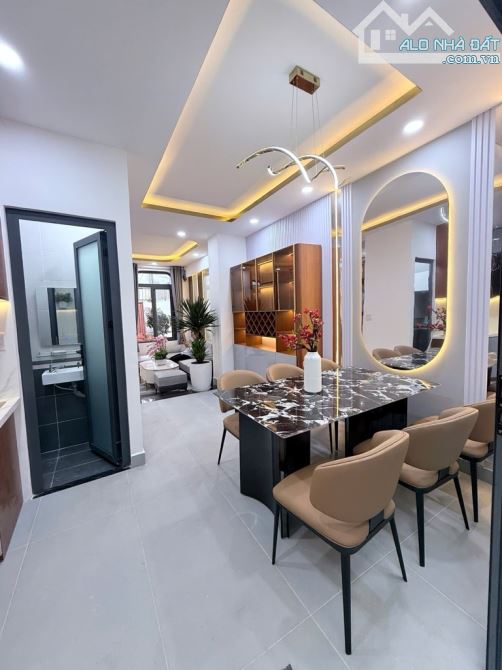 SIÊU PHẨM BÌNH THẠNH - MẶT TIỀN - XINH LUNG LINH - 3 TẦNG BTCT - 3 PN - FULL NỘI THẤT C - 4