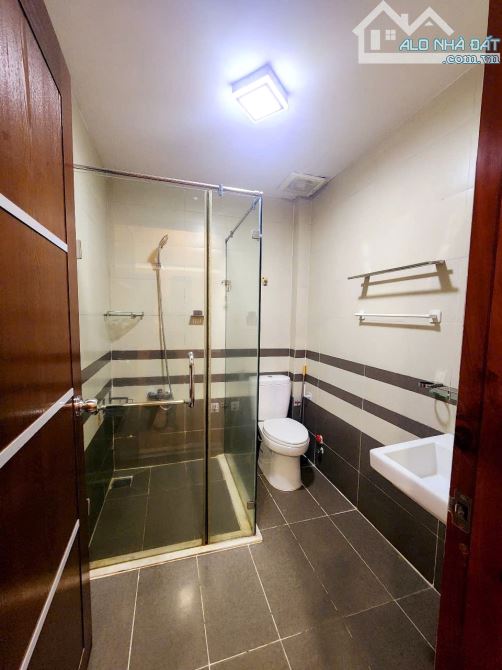Nhà 4 tầng hẻm 3m đường Nguyễn Thị Tần P. Chánh Hưng. Giá 6,25 tỷ TL - 4