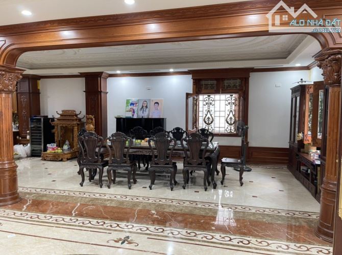 Bán biệt thự Vip KĐT The Manor Nguyễn Xiển - Hoàn thiện đẹp - Thang máy - Full nội thất - 4