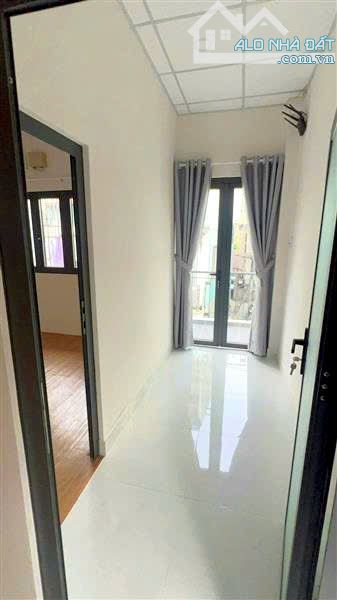 Bán Nhà Gò Vấp, Kế Bên Chợ Hạnh Thông Tây, 124m2, Mặt Tiền 6m - 4