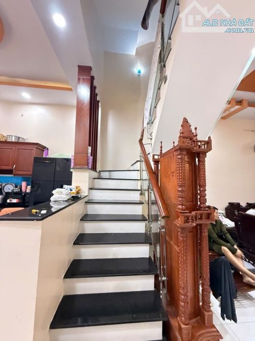 Bán Nhà Ngay Liên Khu 56 - Bình Hưng Hoà B - 3 Tầng 60m2 - SHR Vuông Vức - HXH 8M - 4.x Tỷ - 4