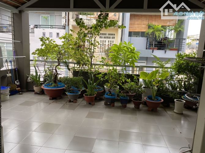BÁN NHÀ MẶT TIỀN Phú Nhuận PHÙNG VĂN CUNG 6x4 5 tầng 24 m² giá 8,5 tỷ - 4