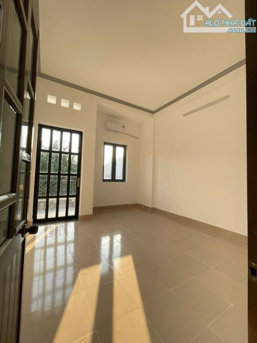 NHÀ ĐẸP 2 TẦNG + SÂN THƯỢNG – HẺM XE HƠI – ĐẶNG NHỮ LÂM, TT. NHÀ BÈ 4x15M-NHỈNH 4 TỶ - 4