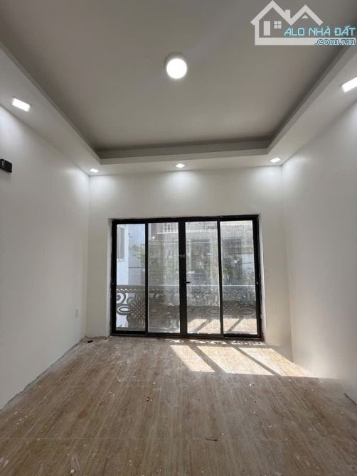CHỈ 5.x TỶ – NHÀ ĐẸP 4 TẦNG NGAY TIỂU HỌC BÌNH GIÃ P3 TÂN BÌNH – HẺM XE HƠI ĐẬU CỬA - 4