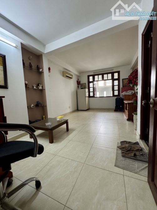 SÁT MẶT TIỀN TRẦN QUANG DIỆU P.13, QUẬN 3 - NHÀ 5 TẦNG - 42 M2 - 12 TỶ HƠN giảm còn 9 tỷ 5 - 4