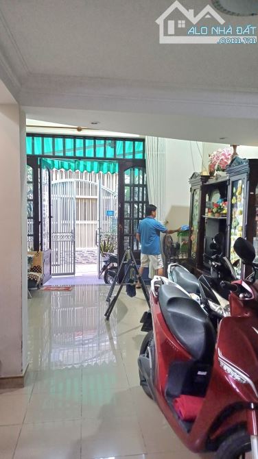 Lê Lợi - Gò Vấp - 90m2 - 4 Tầng - 10.3 tỷ - Hẻm Ôtô - Hoàn công - SHR - 4