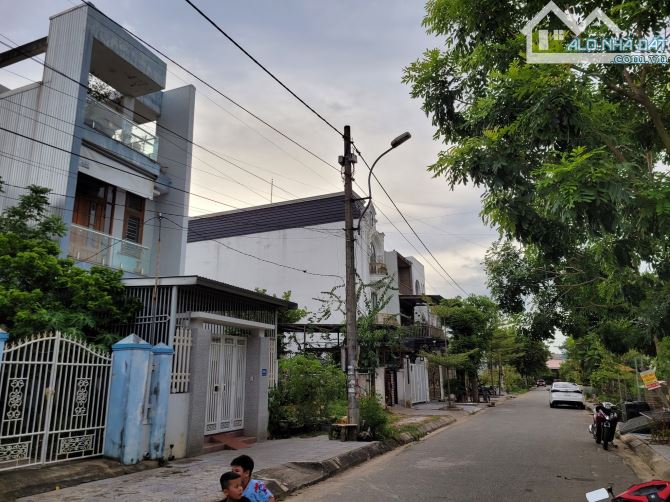 103,5m2 ngang 4,5m mặt tiền đường Trường Đồng, Bàu Vá. 3 tỷ 250tr - 4