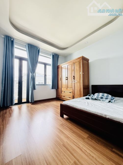 Bán Nhà Hiệp Thành Q12 - 60M2(4 x15 )- 4Tầng- HXH 4M- Chỉ 4,8Tỷ. - 4