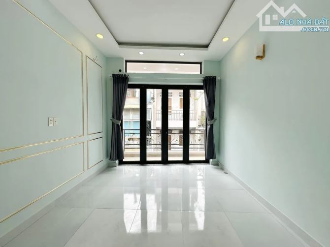 🔥 NHÀ 4 TẦNG - HẺM XE HƠI PHAN XÍCH LONG PN - NỞ HẬU - CHỈ 7.5 TỶ! 🔥 - 4