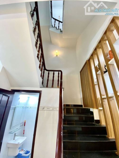 NHÀ 4 TẦNG BTCT HIỆN ĐẠI SANG TRỌNG, 52M2, HXH, GẦN CHỢ THIẾC, CHỢ TRẦN THỊ CỜ, 5.39 TỶ TL - 4