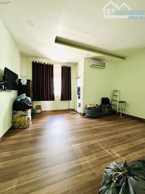 SIÊU PHẨM LÊ TRỌNG TẤN TÂY THẠNH – 4 TẦNG - 5.5M x 20M - CHỈ 8.89 TỶ THƯƠNG LƯỢNG. - 4